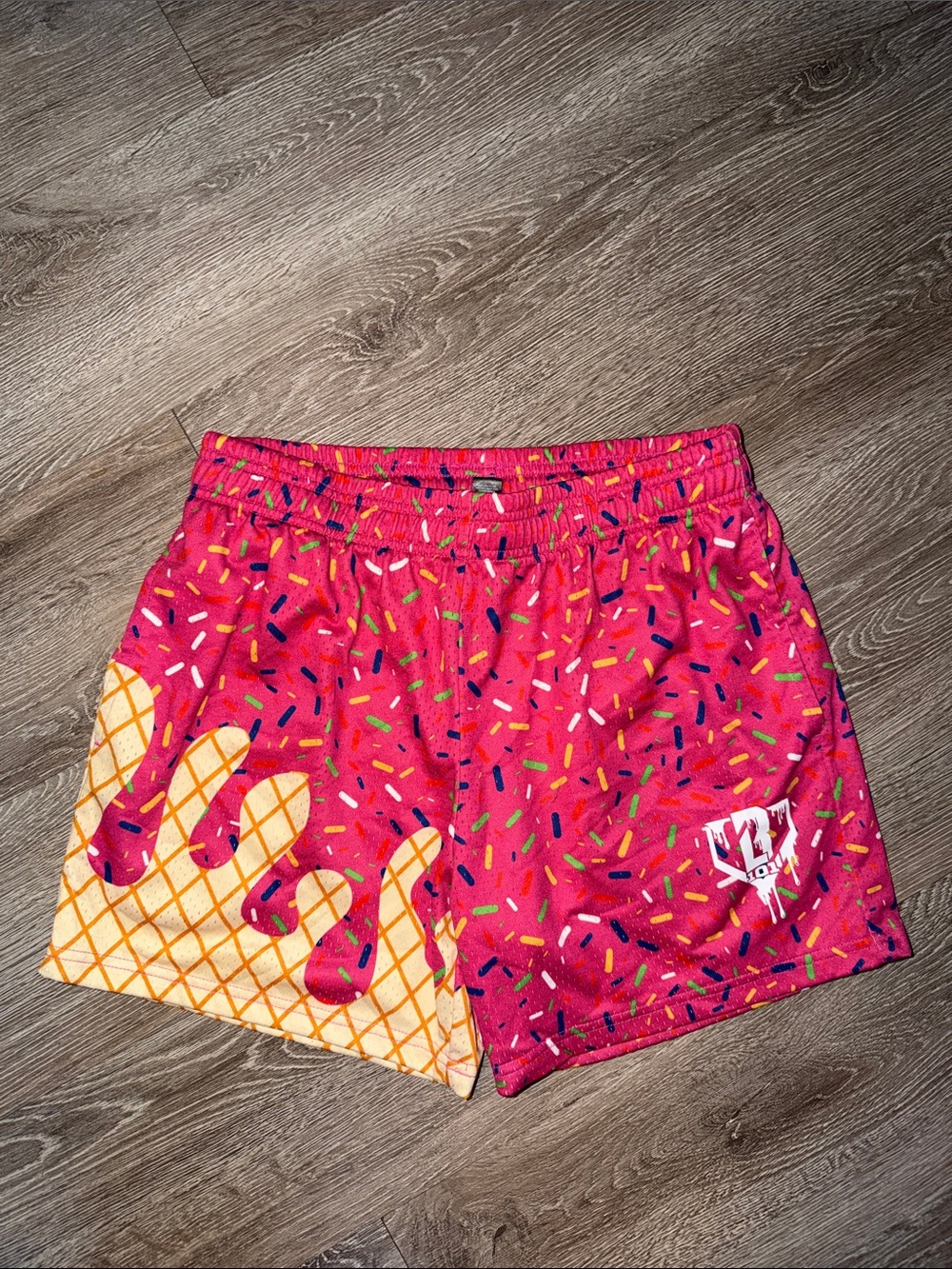Baseball Lifestyle 101 Pink Sprinkle Ice Cream Print Shorts active gym small